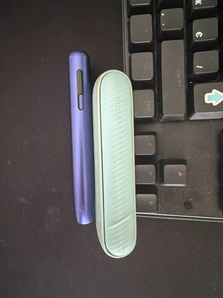 Два устройства IQOS