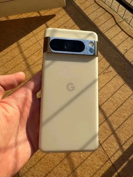 Google Pixel 8 Pro