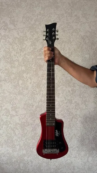 Электрогитара Höfner Shorty