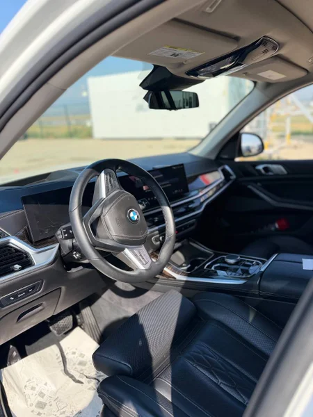 BMW X7 2025