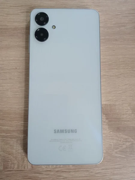 Смартфон Samsung Galaxy A06 128 ГБ
