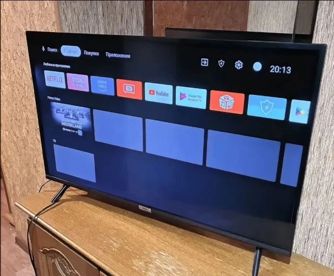 TCL Smart TV