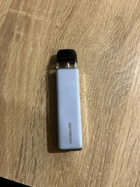 Зажигалка и контейнер для таблеток