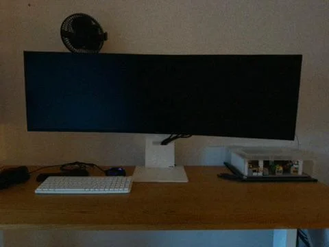 Монитор LG 49U950A-W.AMA Ultrawide 49"