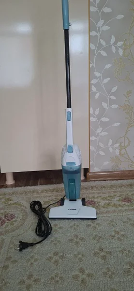 Новый пылесос, мощность 800w. Хорошо пылесосит с ламината, плитки, ковров.