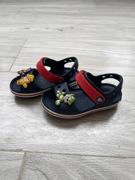 Сандали Crocs C7