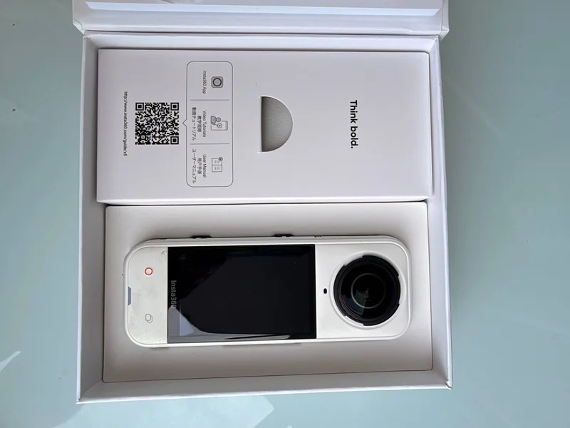 Камера Insta360