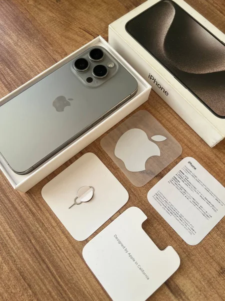 iPhone 15 Pro 256GB Natural Titanium