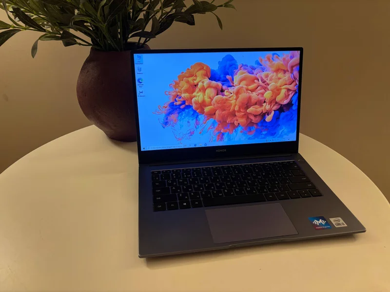 HONOR MagicBook X 14