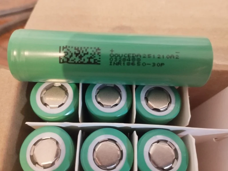 Аккумуляторы 18650 новые высокотоковые 3000mAh