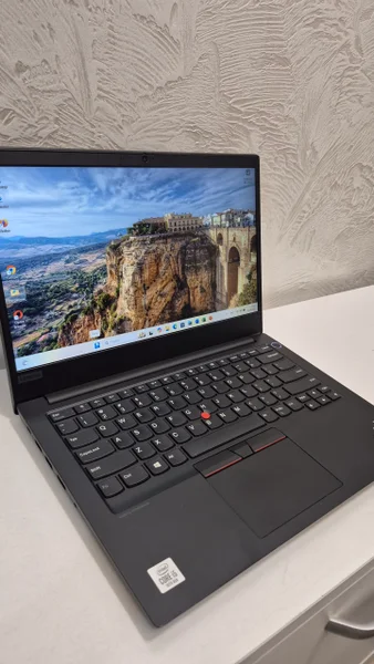 Ноутбук Lenovo ThinkPad E14