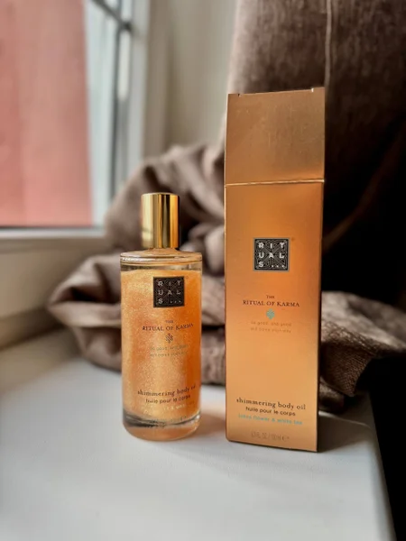 Сияющее масло для тела Rituals 100 мл