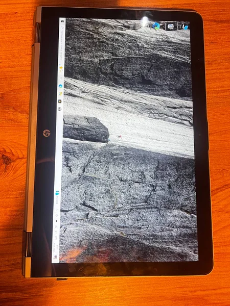 Ноутбук HP ENVY x360 Convertible 15aq003ur
