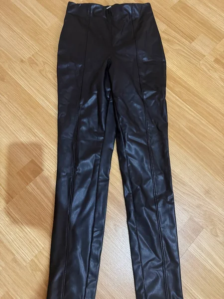 Леггинсы из кожзама H&M