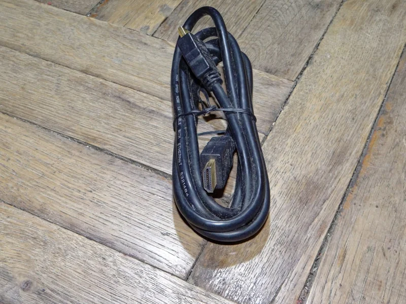HDMI кабель