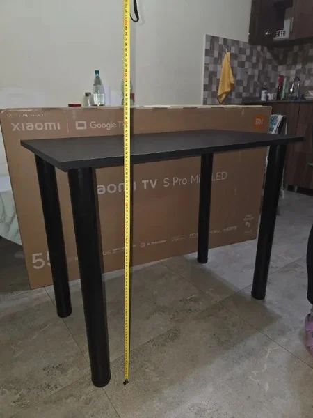🛋️ **Стол**