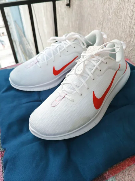 Беговые кроссовки Nike FD6033-107