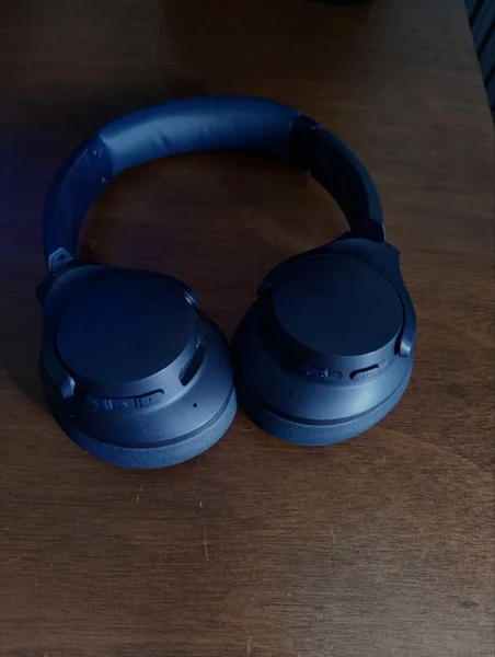 Наушники Soundcore Life Q20