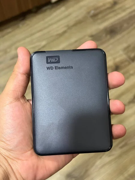 Внешний жесткий диск WD Elements 1 ТБ