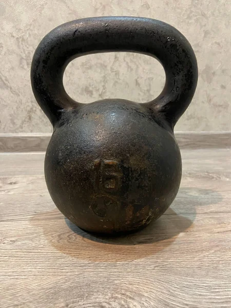 🏋️ **Продам чугунную гирю 16 кг**