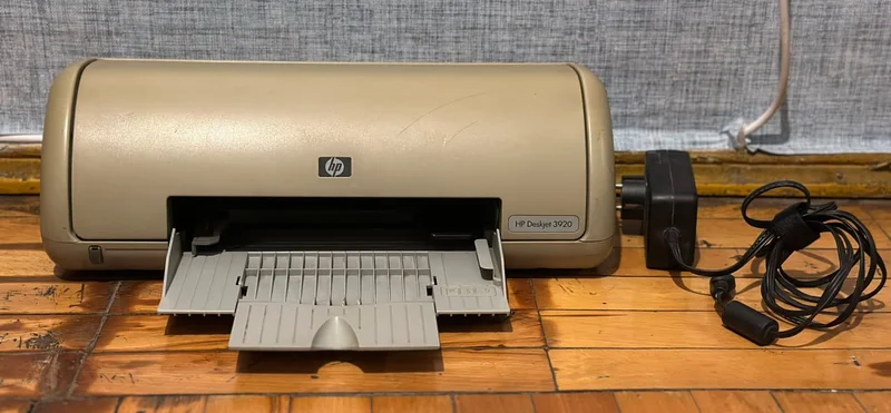 Принтер HP Deskjet 3920