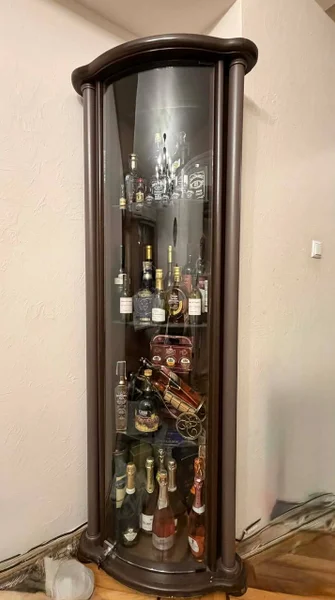 Медицинский шкаф, холодильник