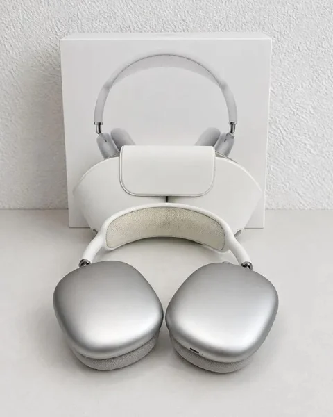 Наушники Apple AirPods Max Silver