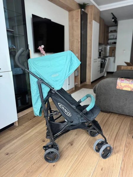 Детская прогулочная коляска Graco