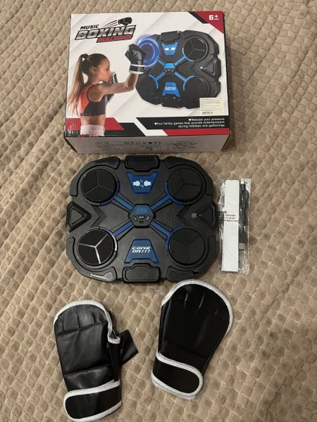 Music boxing machine
