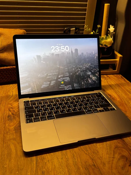 MacBook Pro M1 2020 8/256