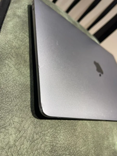 MacBook