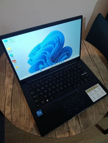 Ноутбук ASUS Vivobook (X1404VA / X1504VA)