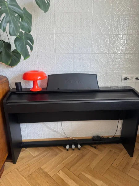 Цифровое пианино Casio Privia PX-735 / Продается цифровое