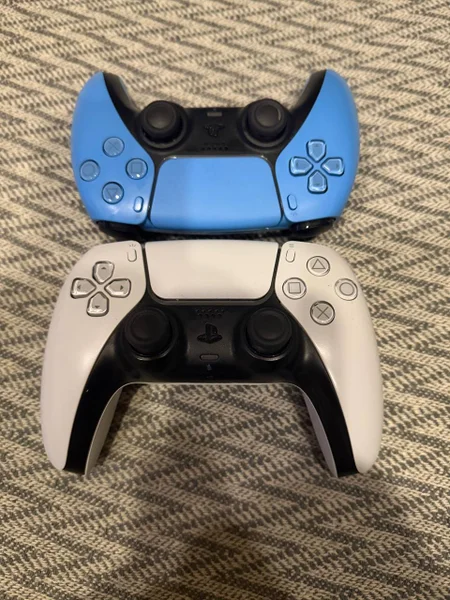 2 геймпада Dualsense для Playstation 5