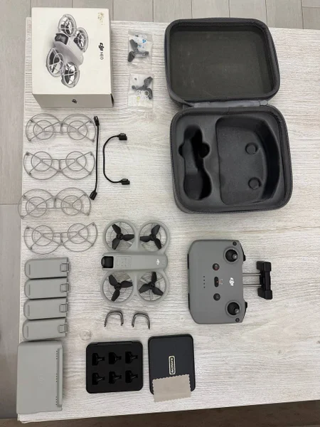 Квадрокоптер DJI Neo расширенный комплект