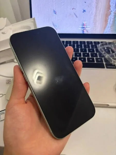iPhone 15