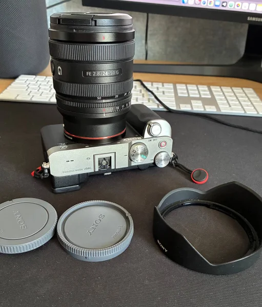 Объектив Sony FE 24-50mm f2.8 G