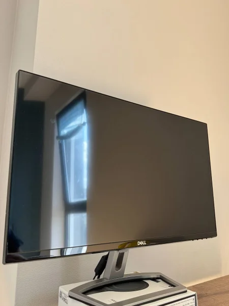 Монитор Dell S2318H