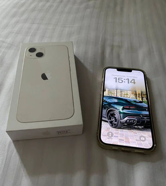 iPhone 13