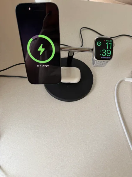 Беспроводная зарядка Belkin 3-in-1