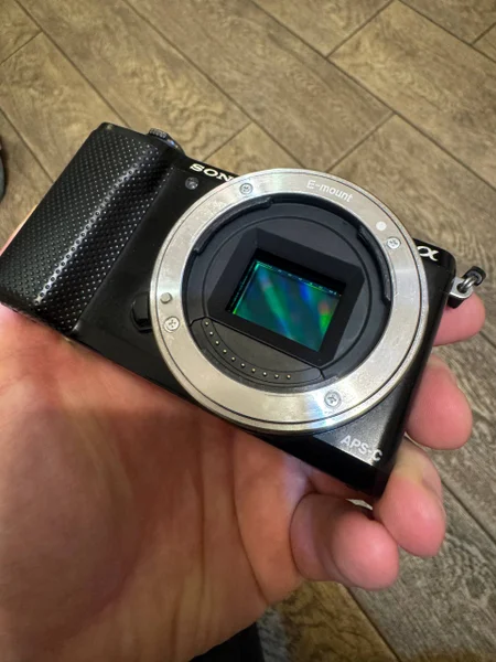 Sony a5000