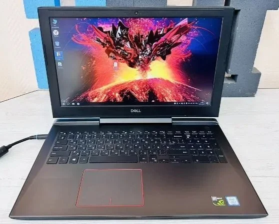 DELL INSPIRON 15 7577