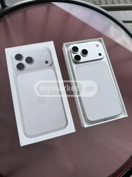 Мобильный телефон Apple