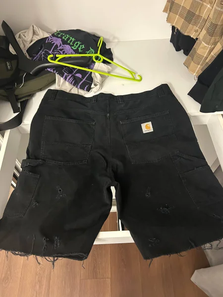 Шорты Carhartt, размер XL, раньше были Wide Panel Pant, теперь дистресс шорты