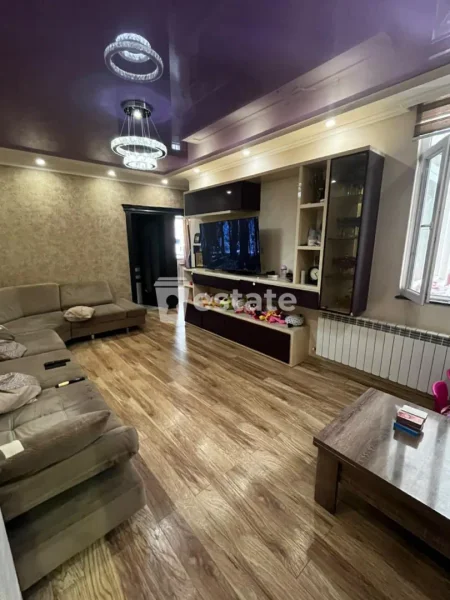 Продам просторную 3+1 квартиру