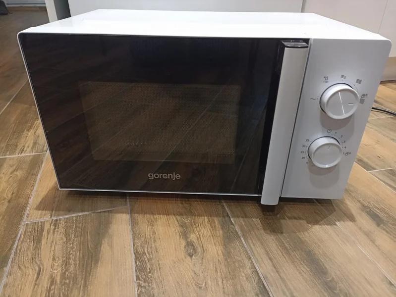 микроволновая печь (СВЧ) новая.