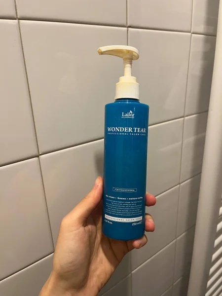 Средство для волос Lador