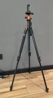 Штатив для камеры и телефона тренога UEGOGO C-FT 196 cm