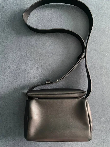 Сумка cross-body ZARA