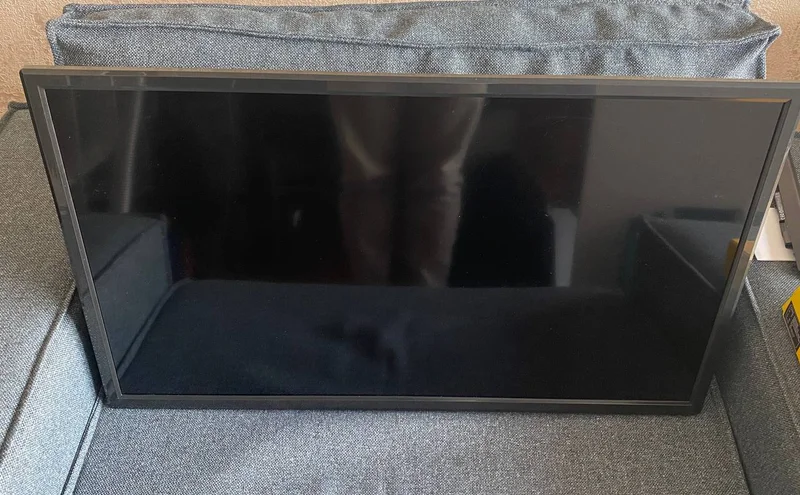 Телевизор 32"